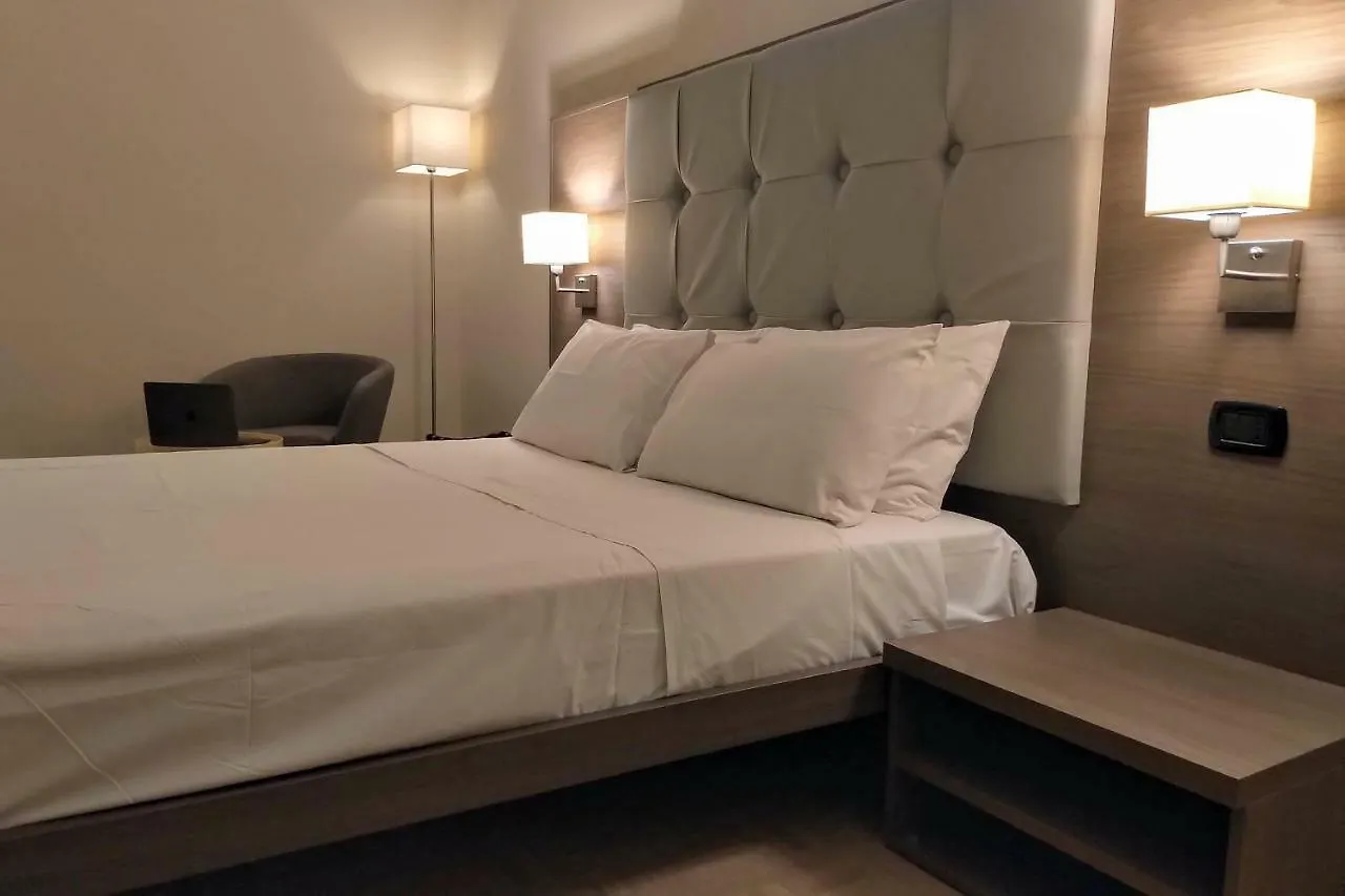 ** Konukevi Brain Rooms Milano Ca' Granda İtalya